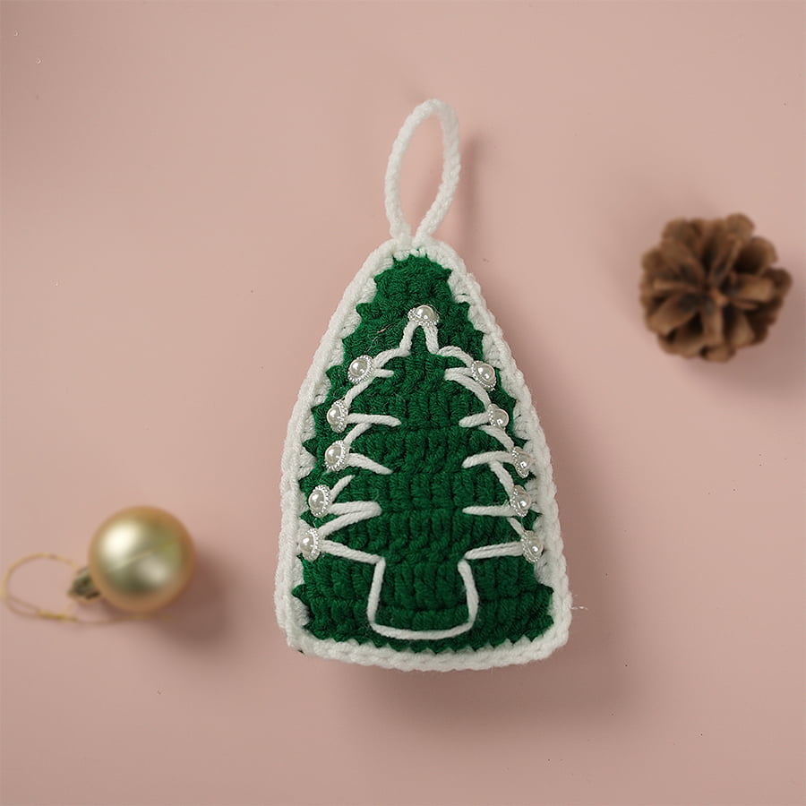 Christmas Tree With White Trim Crochet Pattern