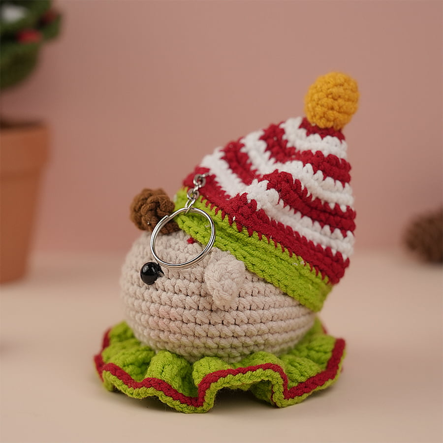 Gnome Crochet In Red Stripped Hat Ornaments
