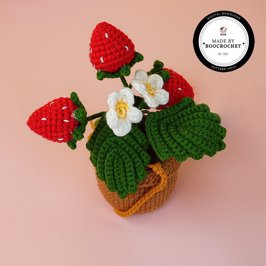 Crochet Strawberry, Daisy Flowers Car Hanging Pattern