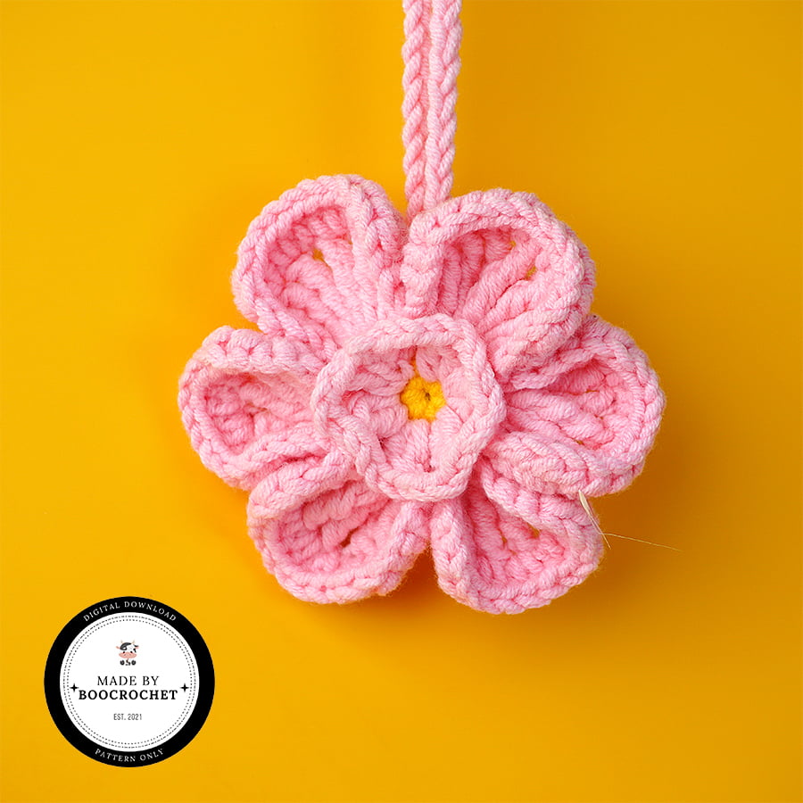 Sakura Flower Crochet Basket Car Hanging Pattern