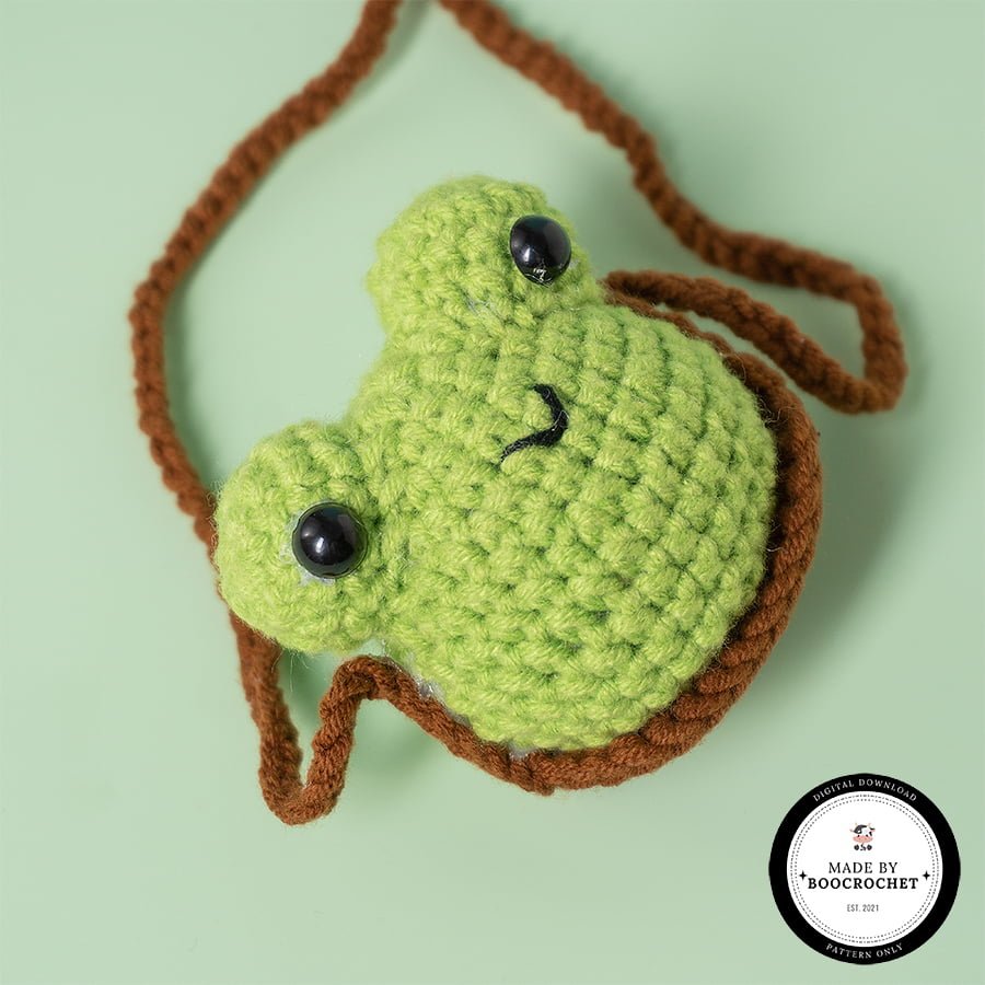 Swinging Green Frog Car Hanging Crochet Pattern