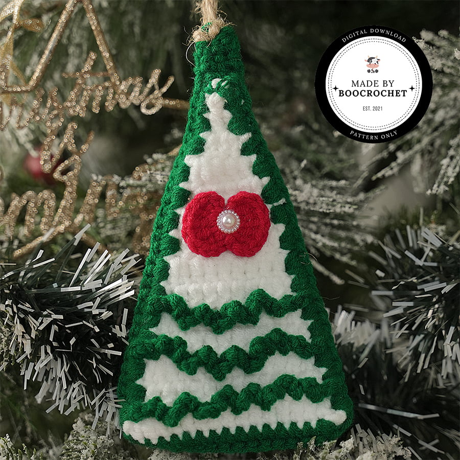 Decorative Christmas Tree With A Red Bow Crochet Pattern