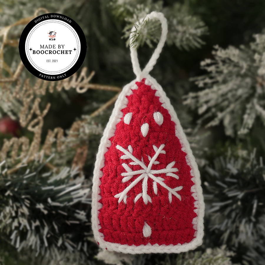 Decorative Red Snowflake For Christmas Tree Crochet Pattern