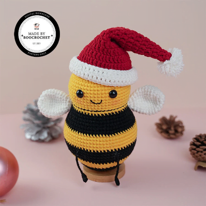 Crochet Pattern Bee In Christmas Hat
